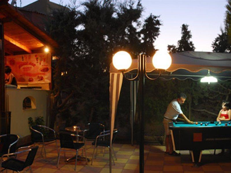 Adonis Studios Koutouloufari Exterior foto